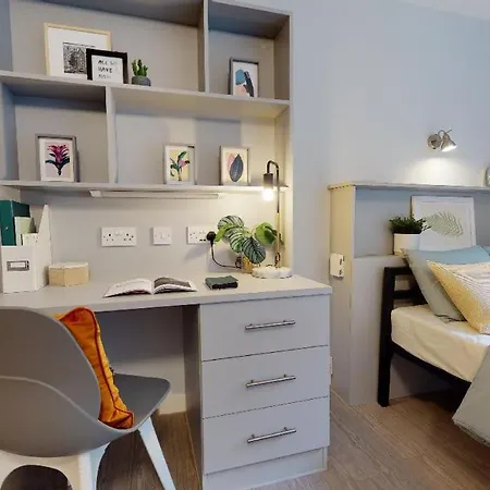 Comfy Ensuite Bedrooms At Manchester Gardens Near City Centre Exterior photo