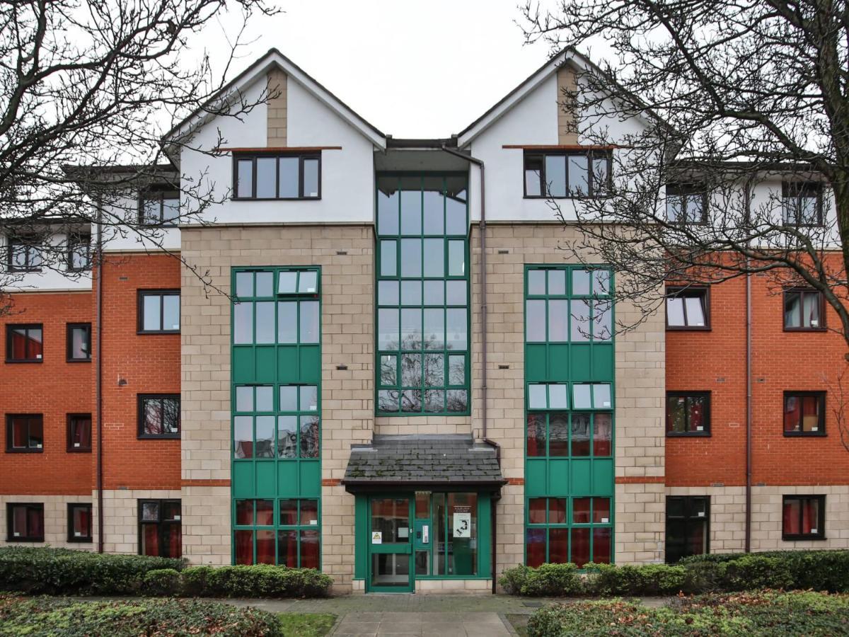 Apartment Comfy Ensuite Bedrooms At Gardens Near Centre